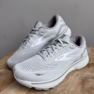 Brooks Womens Ghost 15 Oyster Gray Running Shoes Sneakers Size 10 Neutral